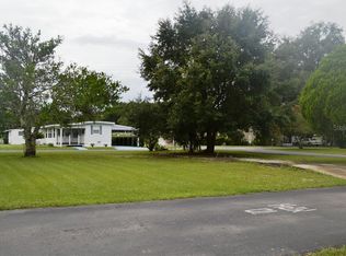 37350 Ray Dr, Zephyrhills, FL 33541