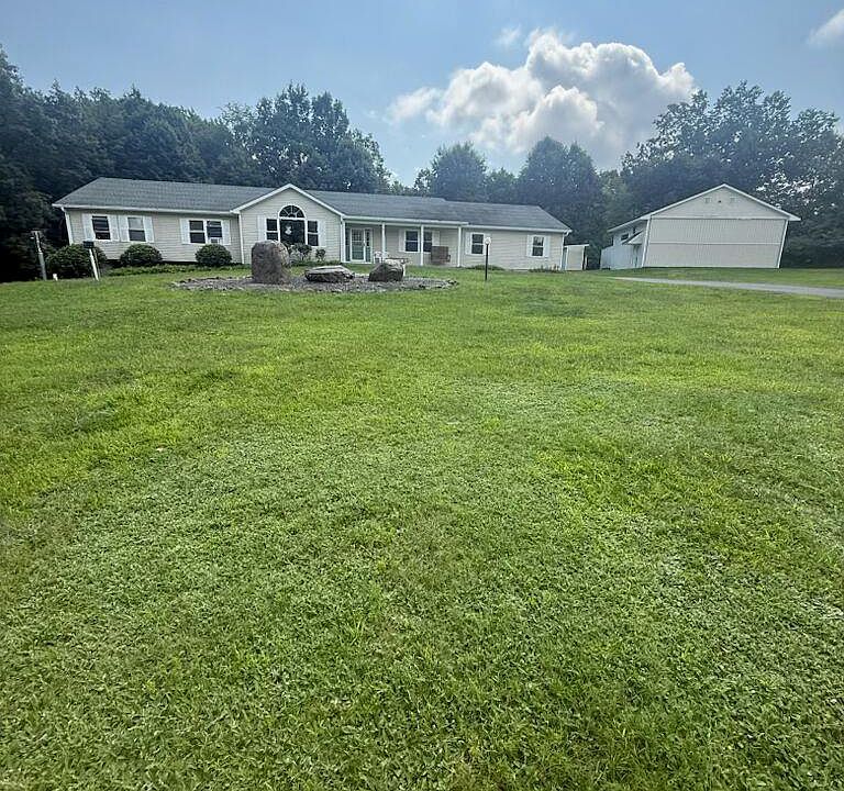 1st image of 36 Greentree Lane