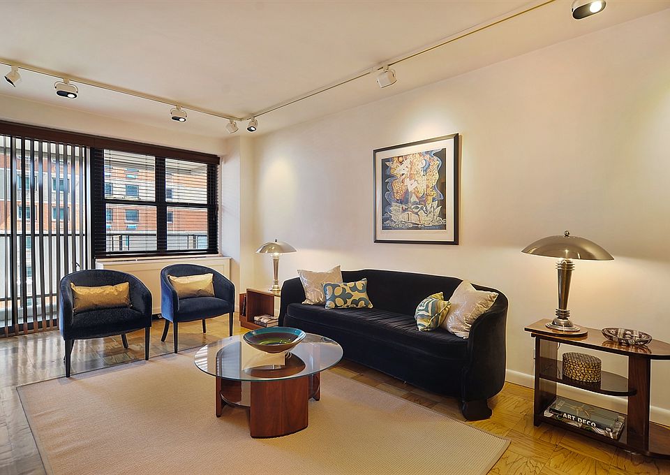 1st image of 115 E 9th St APT 9E