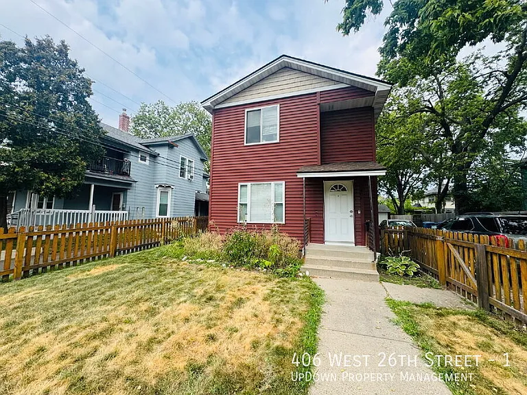 406 W 26th St #1 — Photo 16