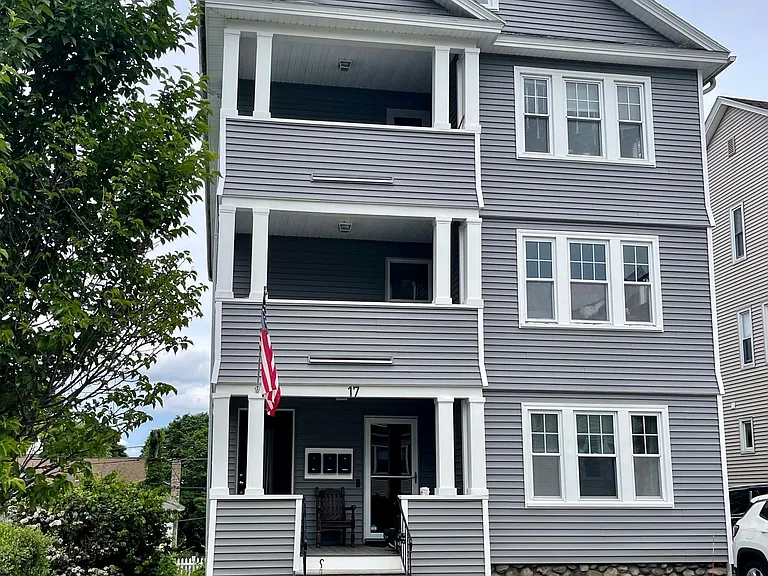 17 Rena St #1 — Photo 1