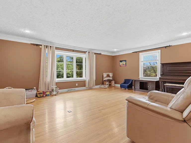 2117 Shades Crest Rd SE — Photo 22
