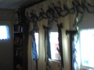 82 Country Squire Dr, Paisley, FL 32767