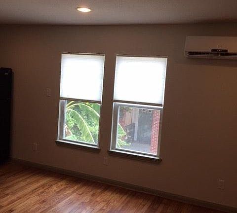 5th image of 733 1/2 Heights Blvd #2