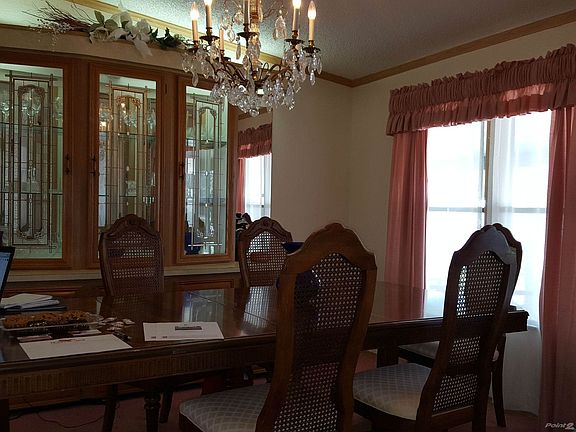 Formal dining room
