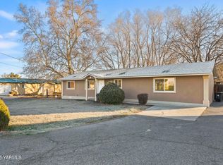 430 Swan Rd, Sunnyside, WA 98944