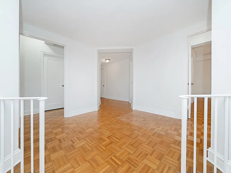 400 E 57th St #4K — Photo 5