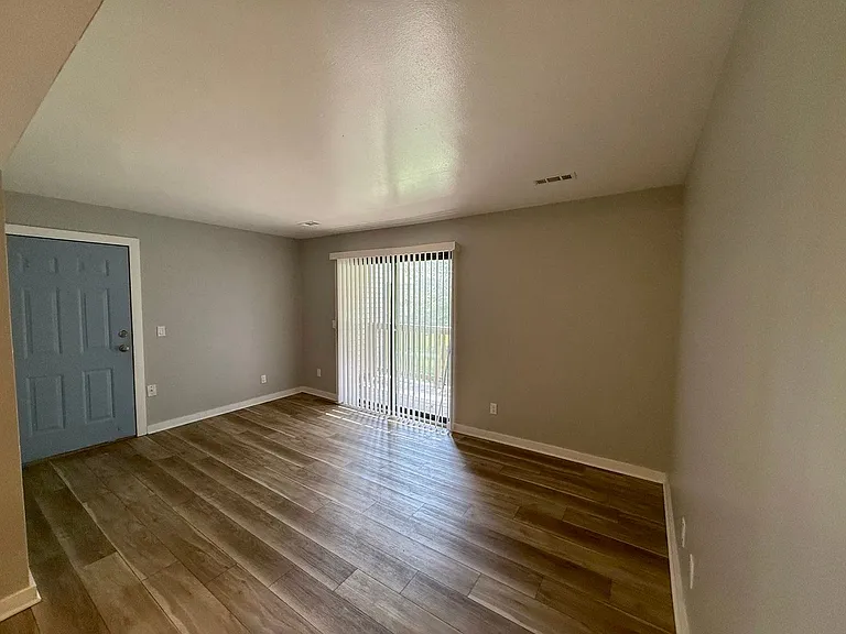 CherryVale Apartments — Photo 61