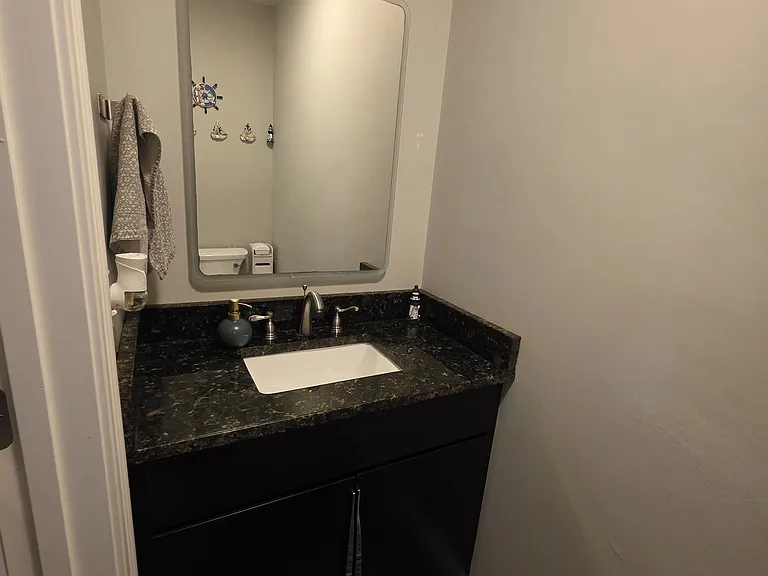 304 Hunting Hill Dr — Photo 23