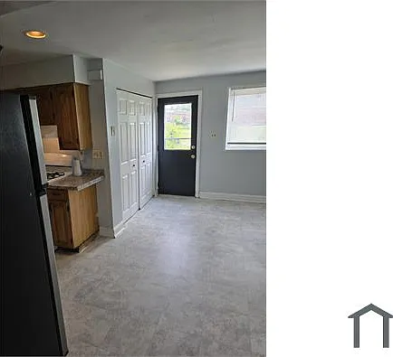 3 bed, 1152 sqft, $1,550 — Photo 2