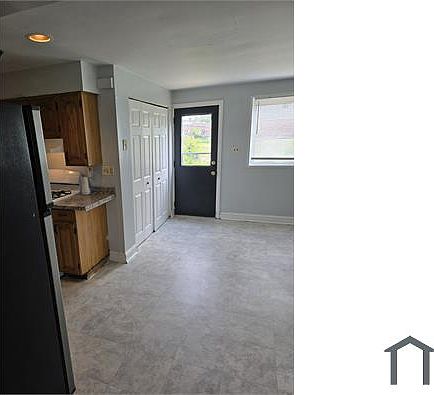 2nd image of 4805 Claybury Ave