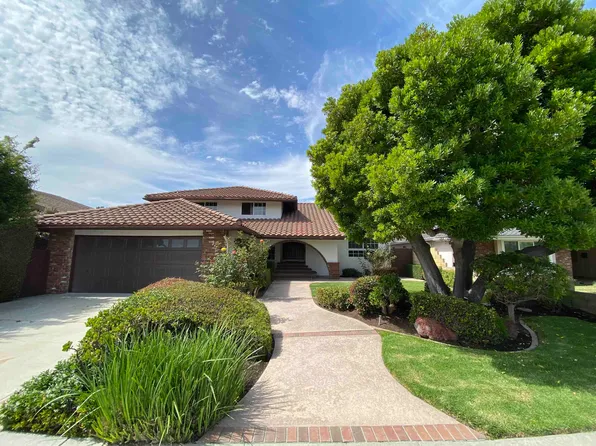 6761 Auburn Dr, Huntington Beach, CA 92647