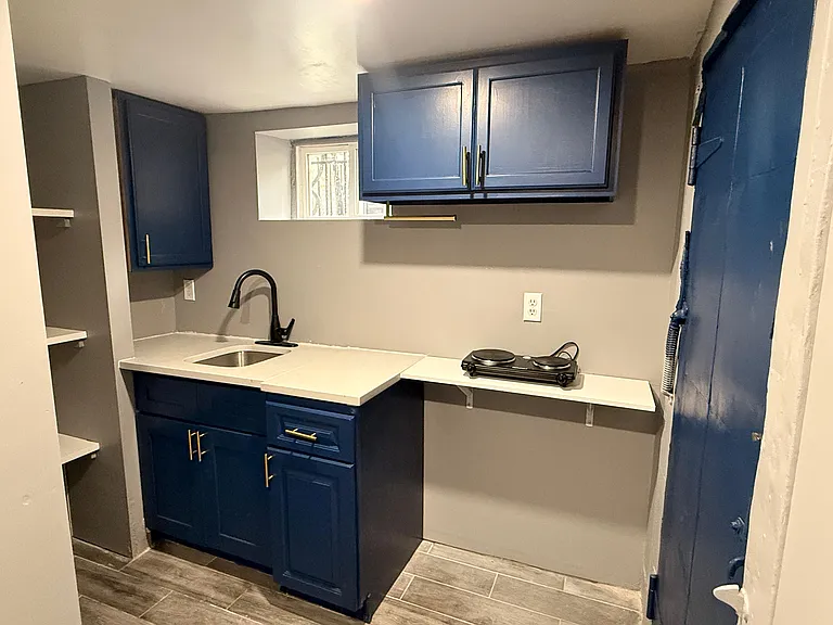 26 N 12th St #1 — Photo 23
