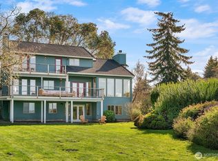 Maury-By-The-Sound, Vashon, WA 98070