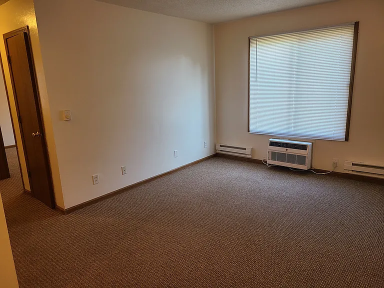 200 W State St #&-206 — Photo 13