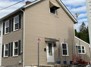 407 Crane St, Catasauqua, PA 18032