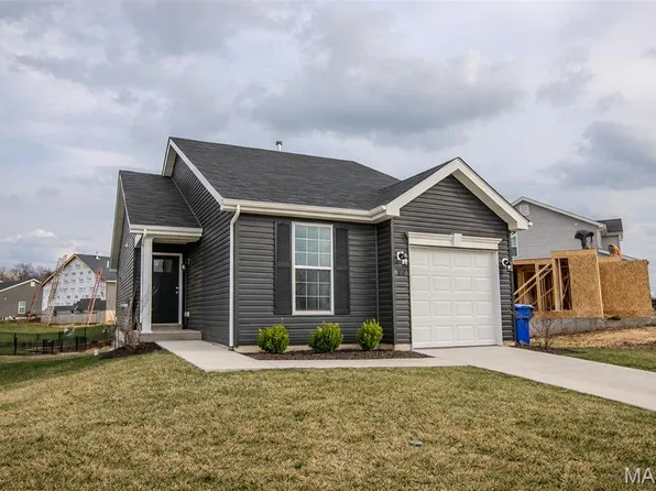 1037 Vardon Meadows Dr, Union, MO 63084