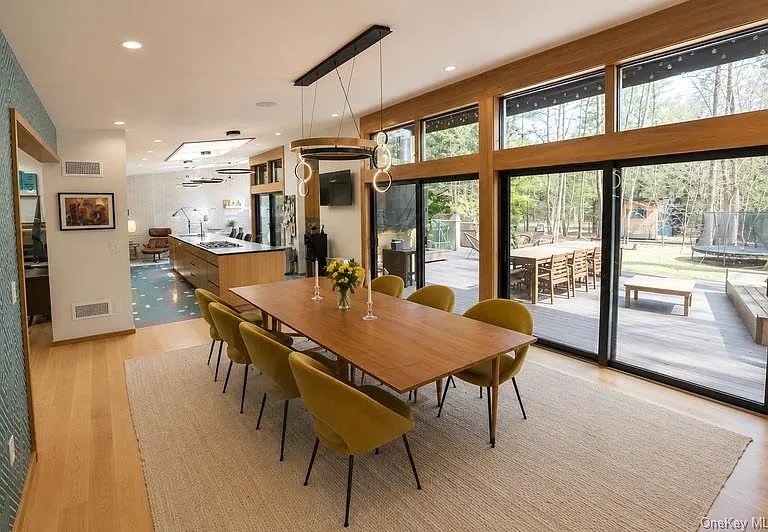 14 Tall Tree Ct — Photo 9