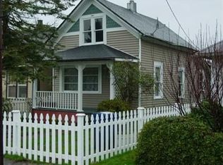 423 S Sams St, Monroe, WA 98272