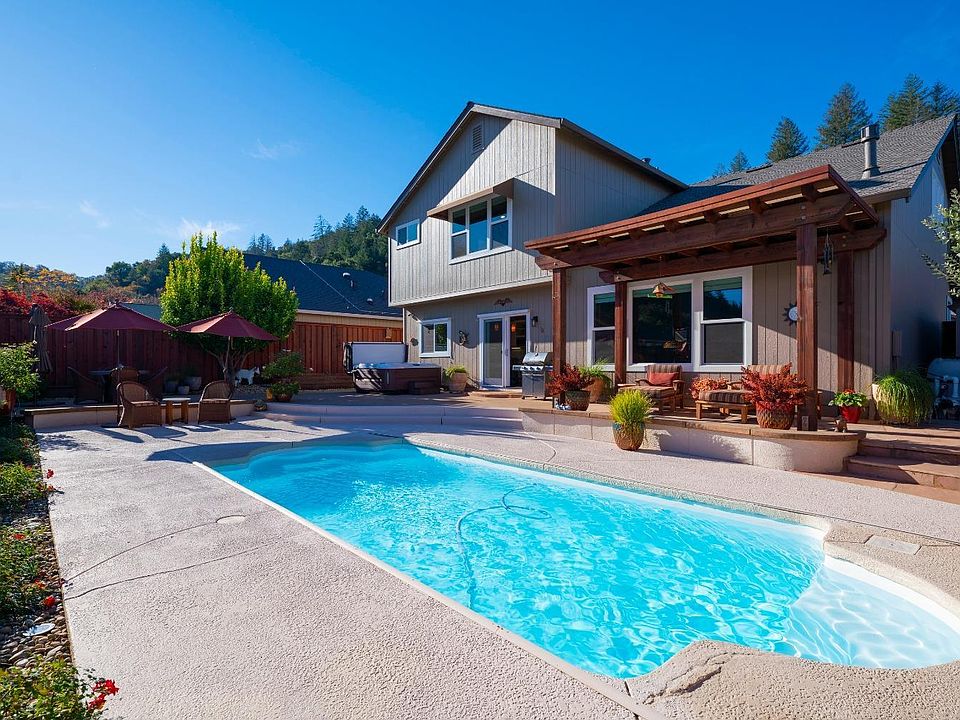 1st image of 311 Buckeye Circle