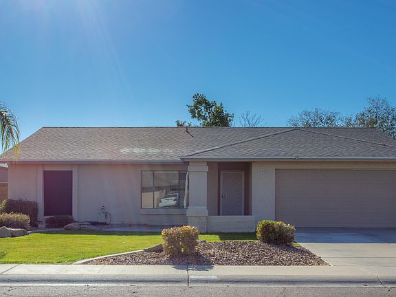 3rd image of 7407 W Corrine Dr