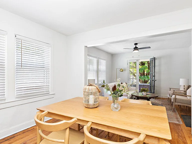 Muehlebach Apartments — Photo 7