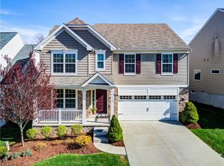 110 Trailhead Ln, Berea, OH 44017