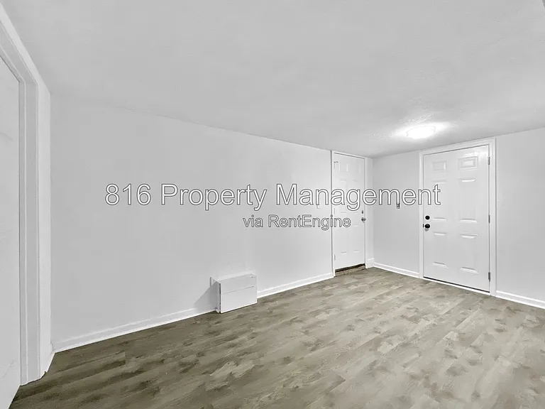 16007 E 35th St S — Photo 6