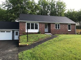 7 Spruce Cir, Scarborough, ME 04074