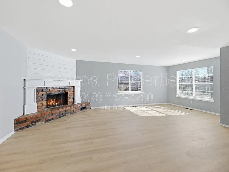 920 W Memphis St — Photo 3