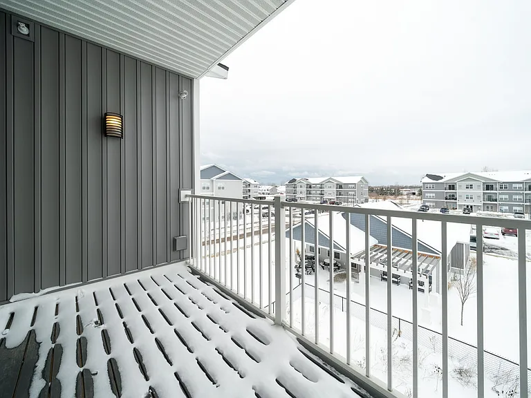 7-web-or-mls-2111-heyboer-dr_12102024