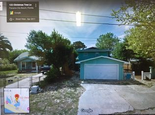 122 Christmas Tree Ln, Panama City Beach, FL 32413