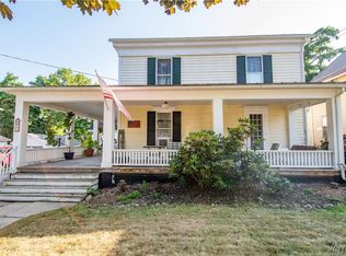 43 Lake St, Perry, NY 14530