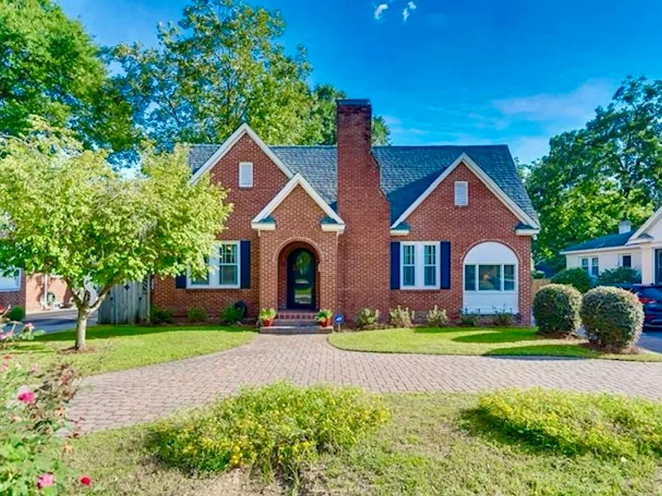 3214 Devereaux Rd