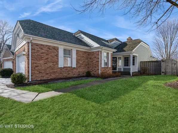 505 Park Barrington Way, Barrington, IL 60010