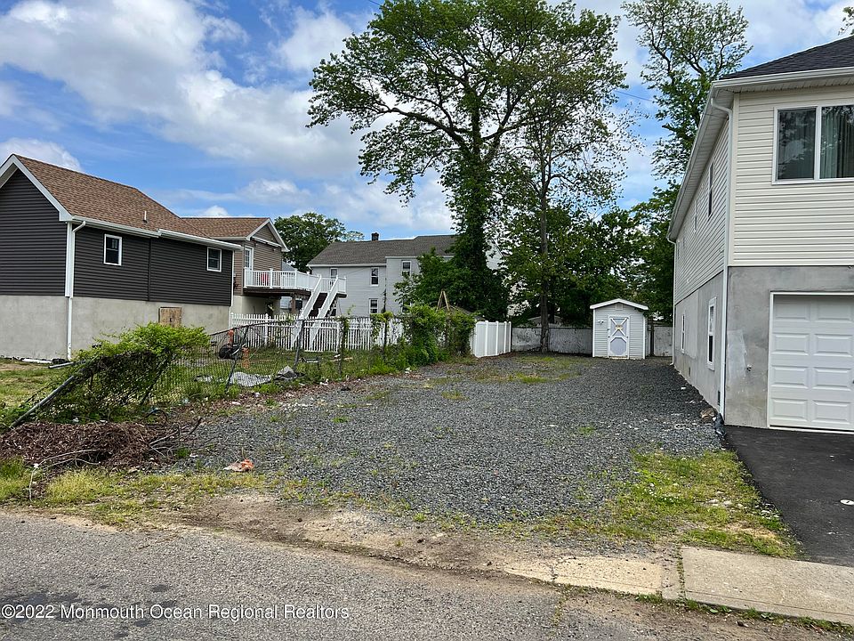 2nd image of 12 Brookside Avenue