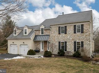 802 Camp Cir, Phoenixville, PA 19460