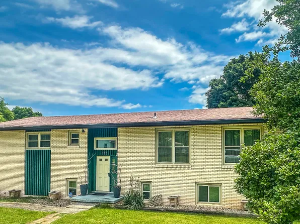 713 Tenikat St, Danville, KY 40422