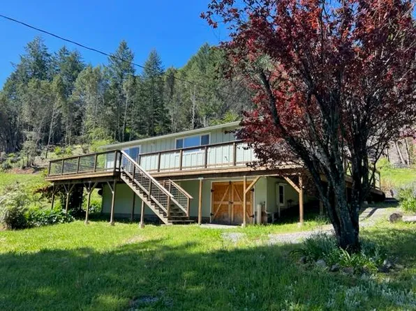 126 Butterfly Creek Rd, Willow Creek, CA 95573