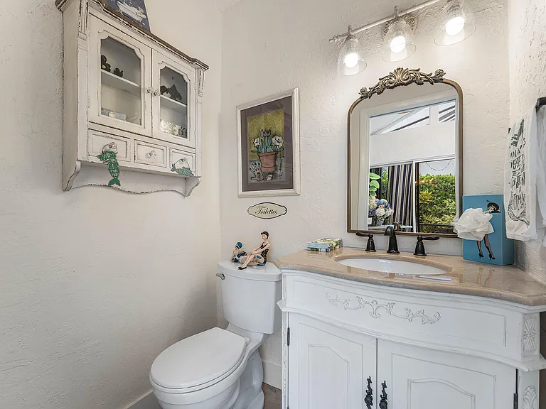 3155 NW 14th St — Photo 21