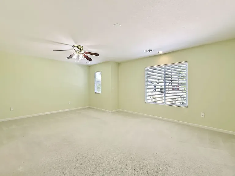 4809 Lucca Dr — Photo 20