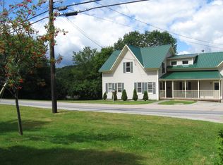 832 S Main St, Stowe, VT 05672