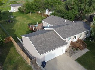712 Two Rivers St, Fort Pierre, SD 57532