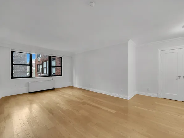 141 East 33rd Street image 5 of 8
