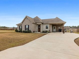 18232 Wolf Pack Trce, Loranger, LA 70446
