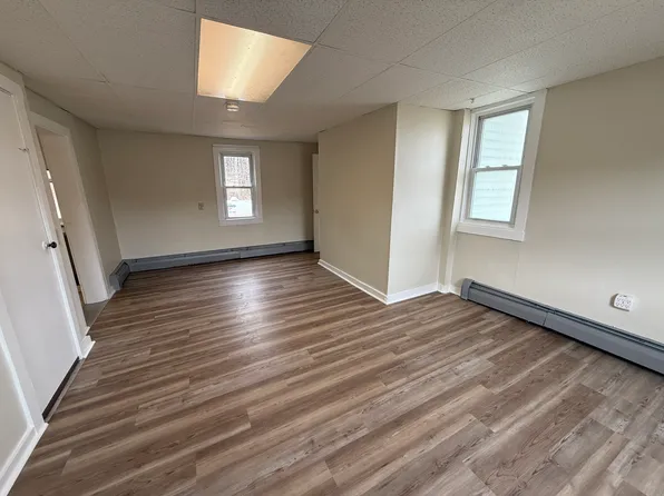 2191 Dartmouth College Hwy #2, North Haverhill, NH 03774