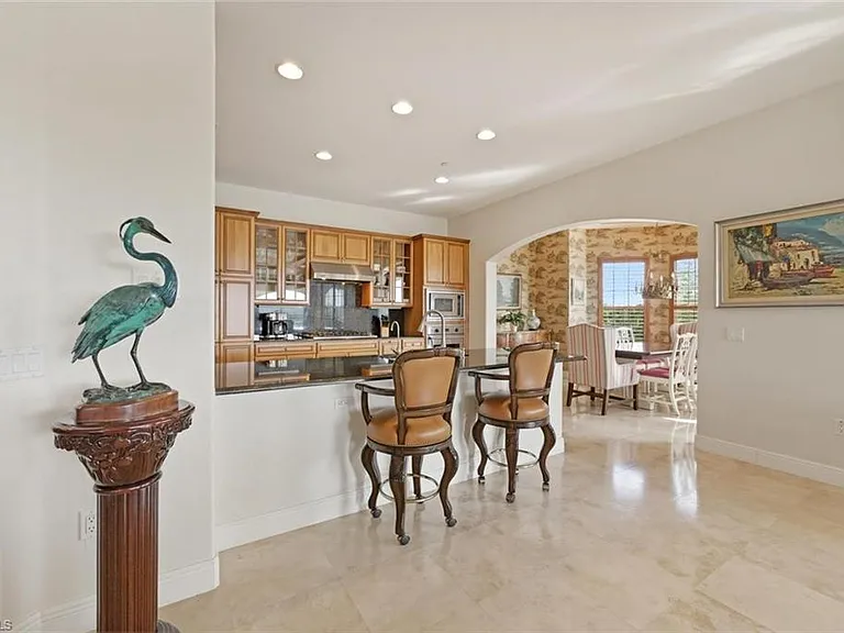 2538 Marquesa Royale Ln #Penthouse 5-301 — Photo 20