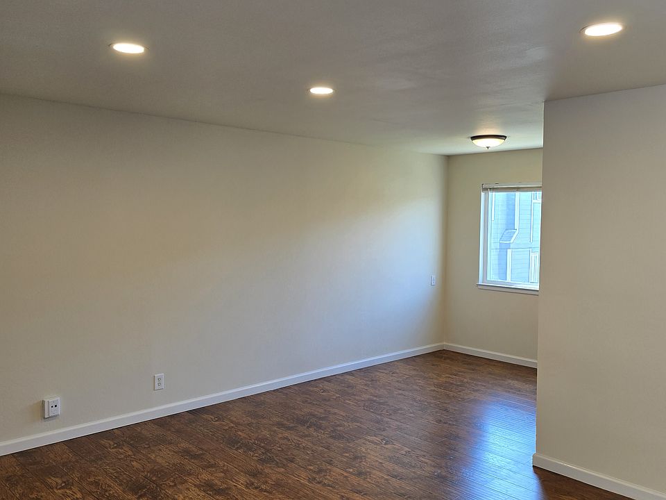 1st image of 249 San Luis Ave APT 3