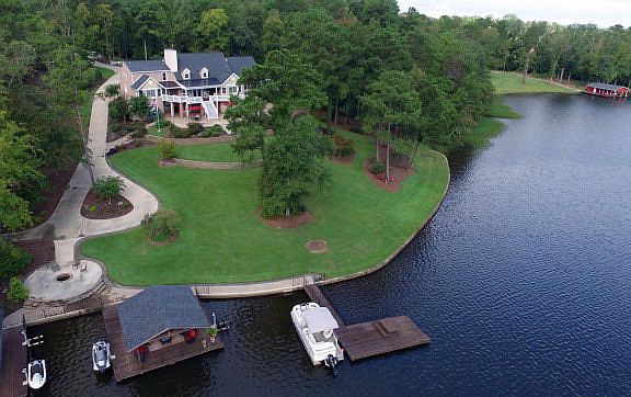 2nd image of 216 Island Trace Dr