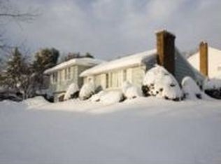 305 Silver Rd, Bangor, ME 04401